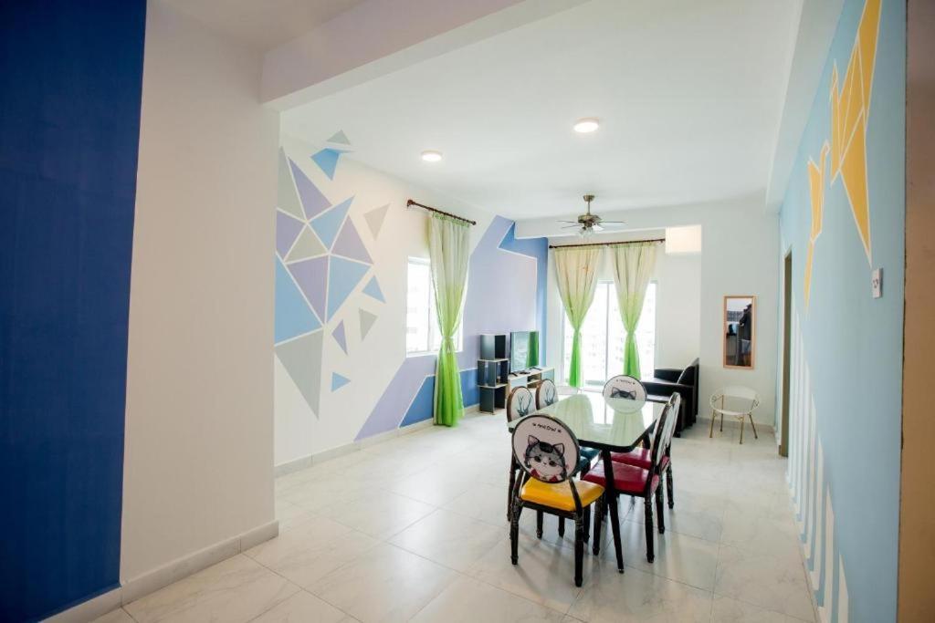 Icolor Home & Stay Ch6 Tanah Rata Extérieur photo