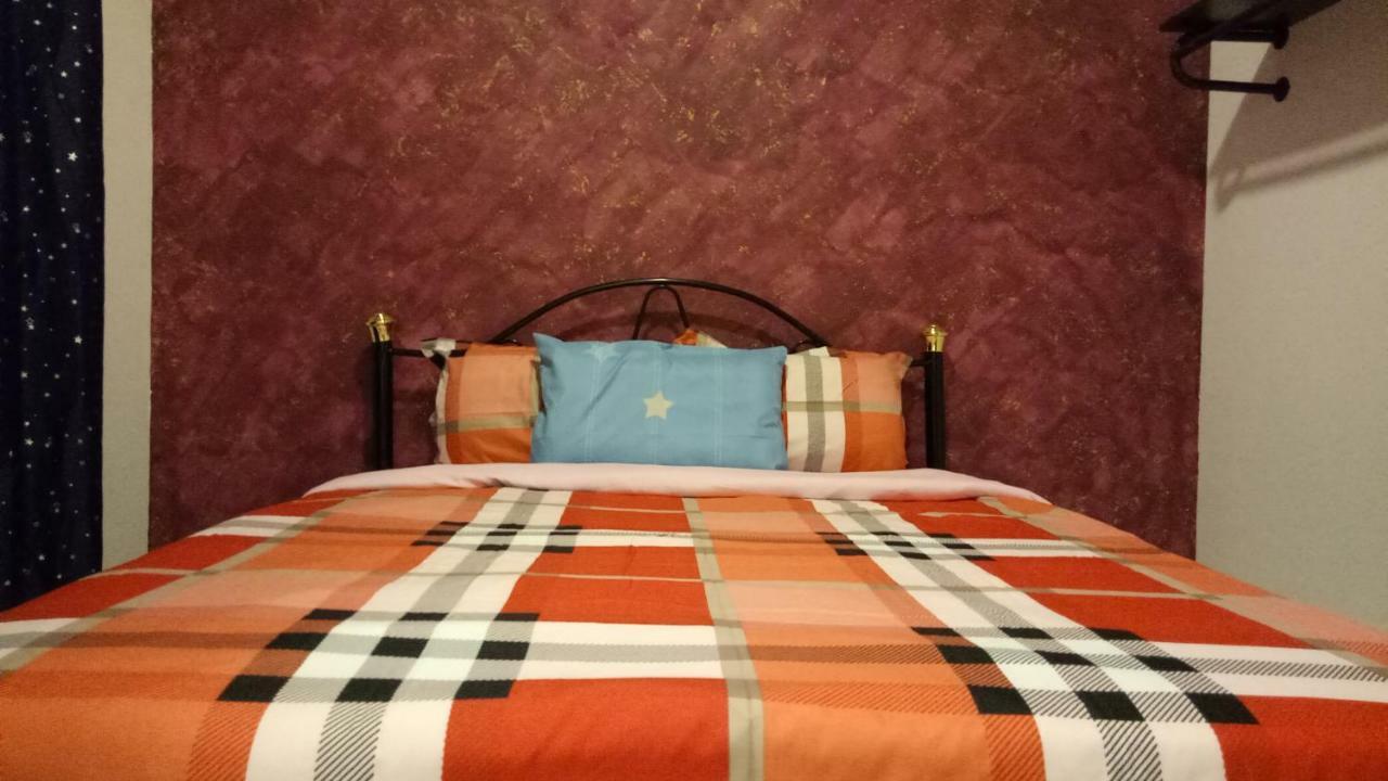 Icolor Home & Stay Ch6 Tanah Rata Extérieur photo
